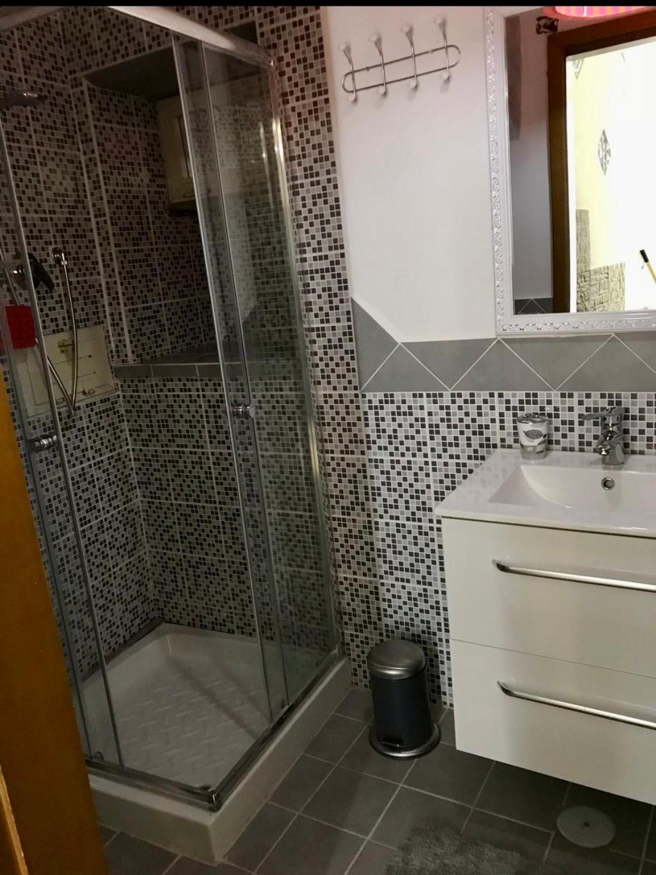 Maclahouse Napoli Centrale Apartment Luaran gambar